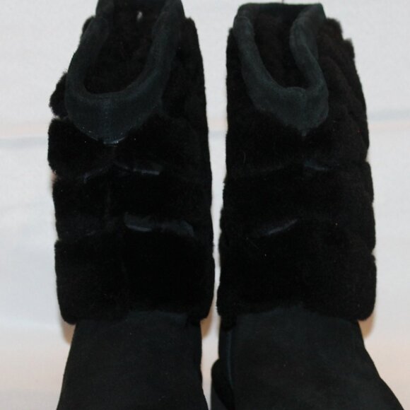 UGG WOMEN'S TANIA CLASSIC SHORT SHEARLING SUEDE WINTER BOOTS BLACK SZ‎ 6 - Picture 5 of 6